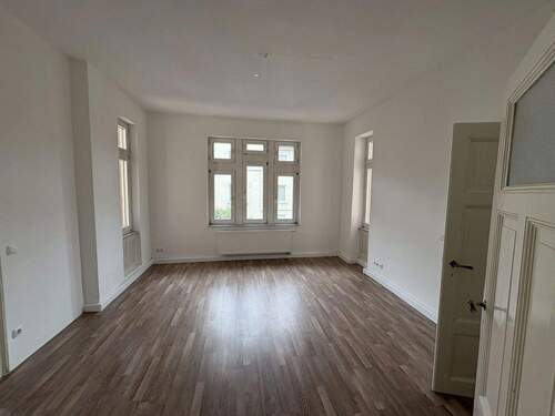 Wohnung 2. OG - Zimmer 2 - Mehrfamilienhaus, Wohnhaus mit 793,00 m&sup2; in Darmstadt zum Kaufen