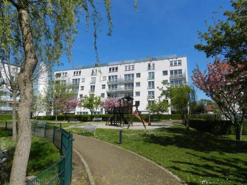 Blick auf das Haus vom Innenhof aus - 