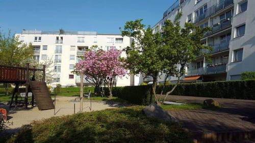 Balkon rechts im Bild 1. OG - 