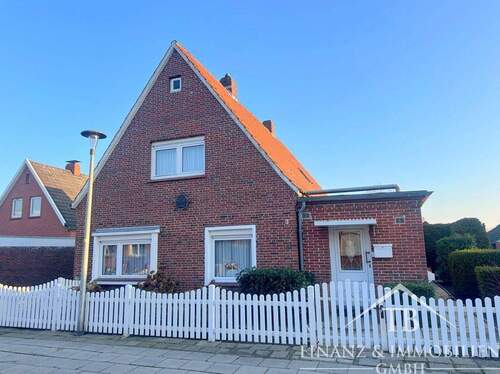 Bild 2 - 5 Zimmer Mehrfamilienhaus, Wohnhaus zum Kaufen in Norden