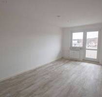 Nachnutzer gesucht! Große 3-Raumwohnung Balkon und Blick auf die Heide! - Halle (Saale) Heide Nord