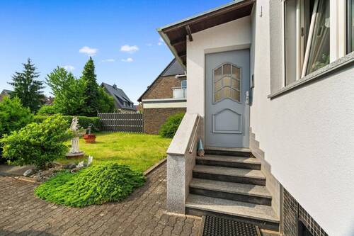 Bild 4 - Mehrfamilienhaus, Wohnhaus mit 123,00 m² in Düsseldorf zum Kaufen