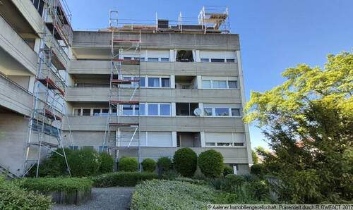 Balkon zum Innenhof - 4 Zimmer Etagenwohnung zum Kaufen in Aalen