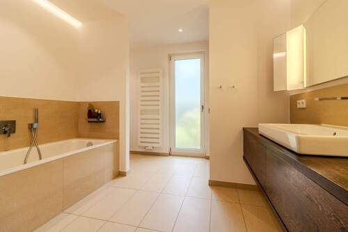 En Suite Bad - 