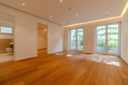 belichteter Souterrainbereich - 