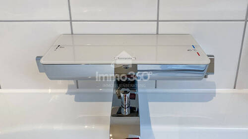 Beispielwohnung im Leerzustand / Saniert - 