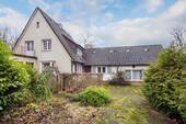 Ansicht - 5 Zimmer Einfamilienhaus zum Kaufen in Ahrensburg