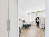 4. Zimmer - 