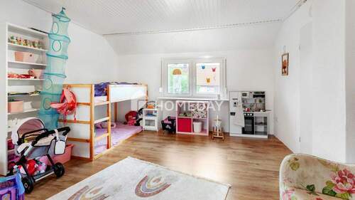 1. OG Kinderzimmer 2 2 - 