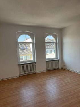 Wohnzimmer - 2 Zimmer Etagenwohnung in Braunschweig