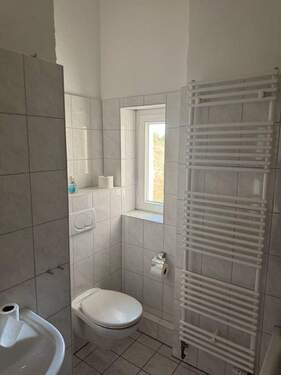 Badezimmer - Etagenwohnung mit 80,00 m&sup2; in Braunschweig zur Miete