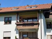 Wohnung im 2.OG mit Balkon - 