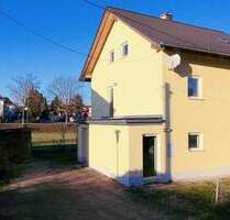 Modern sanierte Doppelhaushälfte - Wohnkomfort auf drei Ebenen - Simbach