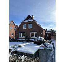 Einfamilienhaus mit Potenzial am Waldrand - Kiel Elmschenhagen-Süd