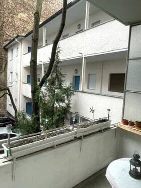 Aussicht vom Balkon - 2 Zimmer Etagenwohnung in Berlin