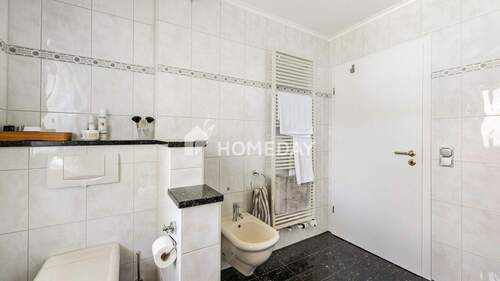 1. OG Badezimmer 2 - 