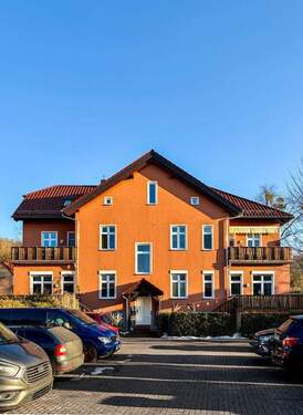 Herrenhaus Ansicht - Wohnensemble im Berliner Umland - Mehrfamilienhaus mit Remise