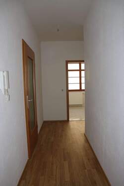 Flur - Terrassenwohnung mit 59,60 m&sup2; in Chemnitz zur Miete