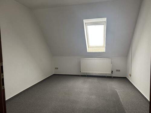 halbes Zimmer - 