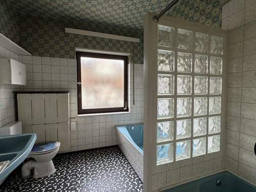 Badezimmer Erdgeschoss - 