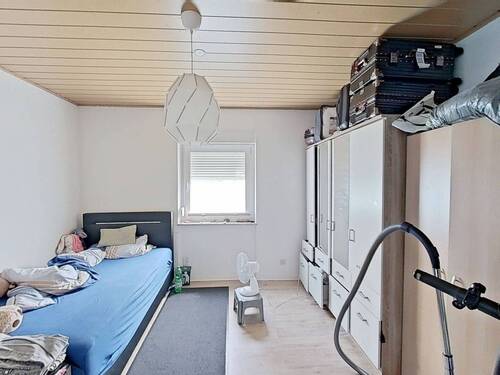 Ansicht I: Schlafzimmer I - 3 Zimmer Etagenwohnung in Kirn