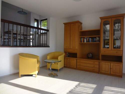 Wohnzimmer, Blick zum Esszimme - 