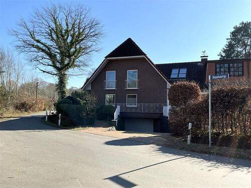 Ansicht Objekt - Senioren- und rollstuhlgerechte 3 Zimmer WHG., ca 150 m², Grundstücksanteil, Garage in HH Lokstedt