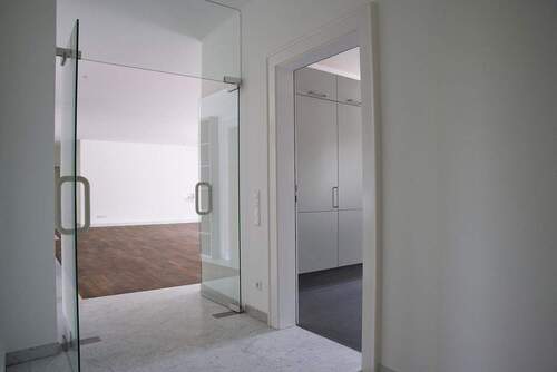 Flur / Wohnen / Küche - 5 Zimmer Etagenwohnung in Bochum