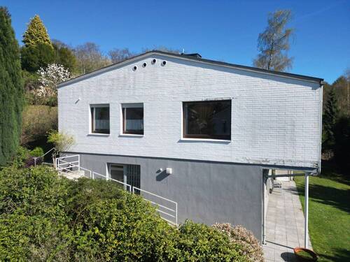 Außenansicht - 4 Zimmer Einfamilienhaus zum Kaufen in Porta Westfalica