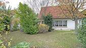 Garten mit Seitenansicht - 