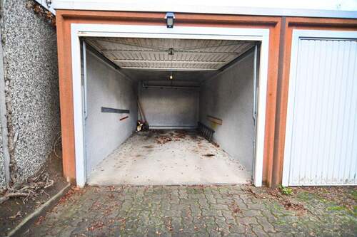 Garagenhof Lübeck Fregattenstraße - Garage, Stellplatz in Lübeck