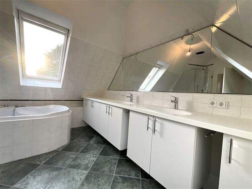 Bad Galeriewohnung - 