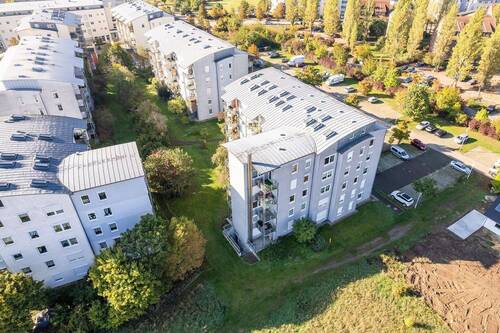 Außenansicht - Ideale Altersvorsorge: Vermietete 1-Zimmerwohnung in grünem Großkugel