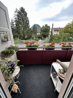 Bild 2 - 4 Zimmer Etagenwohnung zum Kaufen in Singen