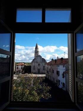 Bild 13 - Beletage, sensibel sanierte 3-Zi-Wohnung im historischen Zentrum des Renaissance-Städtchens