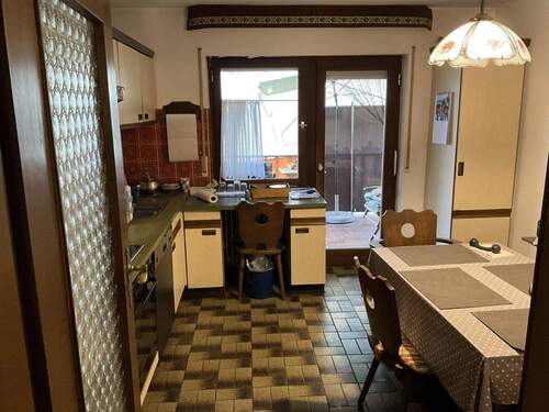 Küche OG - 6 Zimmer Einfamilienhaus in Ettenheim