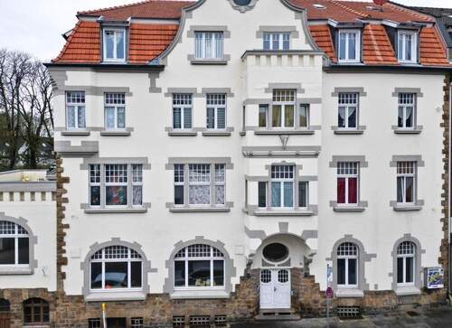 Gebäude - Sanierte Gastronomie und Gewerbefläche im Herzen von Solingen-Wald