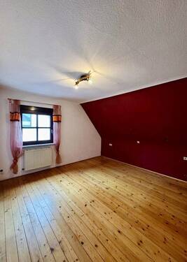 Zimmer 3 - 