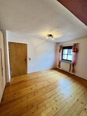 Zimmer 3 - 