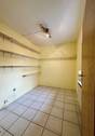 Büro neben Eingangsbereich - 