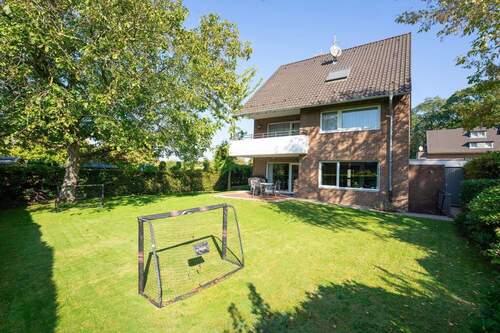 Krefeld! - 8 Zimmer Einfamilienhaus zum Kaufen in Krefeld