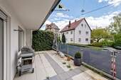 Terrasse - 3 Zimmer Etagenwohnung zum Kaufen in Stuttgart / Degerloch