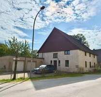 Familienidylle auf dem Land: Einzigartiges Haus mit Geschichte, Platz & Potenzial - Kalletal Brosen