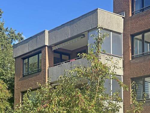 Endetage - Balkon - 3 Zimmer Etagenwohnung in Hamburg