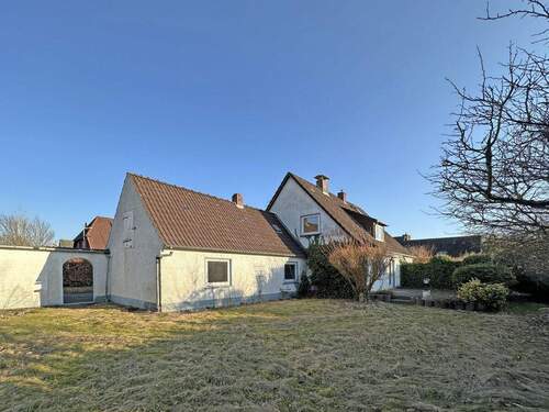 Rückansicht - 4 Zimmer Einfamilienhaus zum Kaufen in Quickborn