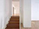 Treppe Wohnzimmer / Gewerberaum - 