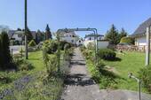 Blick zur Straße - 