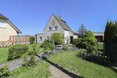Hausansicht vorn (2) - 4 Zimmer Einfamilienhaus zum Kaufen in Machern