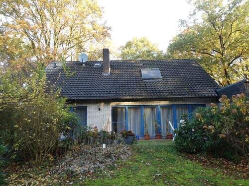 Rückansicht - 6 Zimmer Einfamilienhaus in Dickel / Dönsel