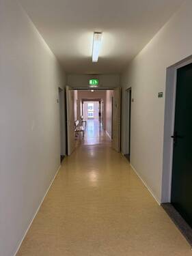 Flur2.jpg - Büro in Berlin zur Miete